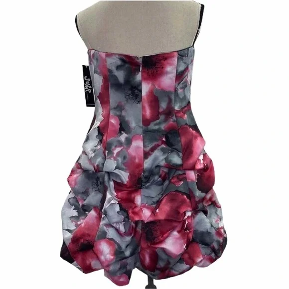JUMP Apparel Bubble Hem Strapless Floral Dress - Picture 2 of 12